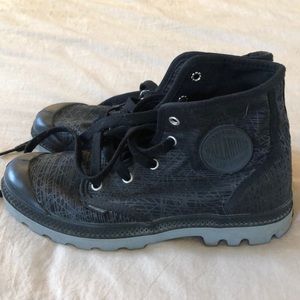 NWOT Palladium Boots